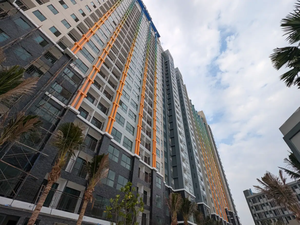 Jomtien High Rise Condo for Sale
