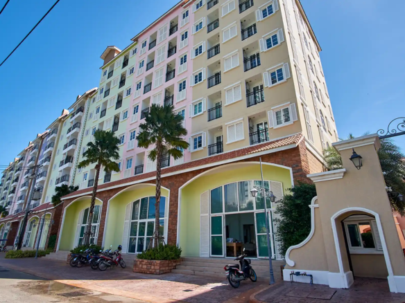 Beautiful Condominium in Na Jomtien