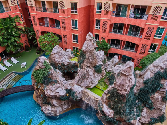 Jomtien Low Rise Condo for Sale