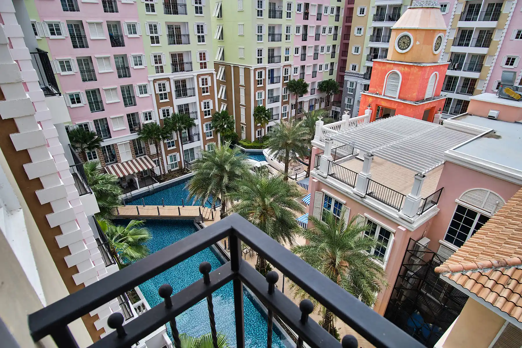 Beautiful Condominium in Na Jomtien
